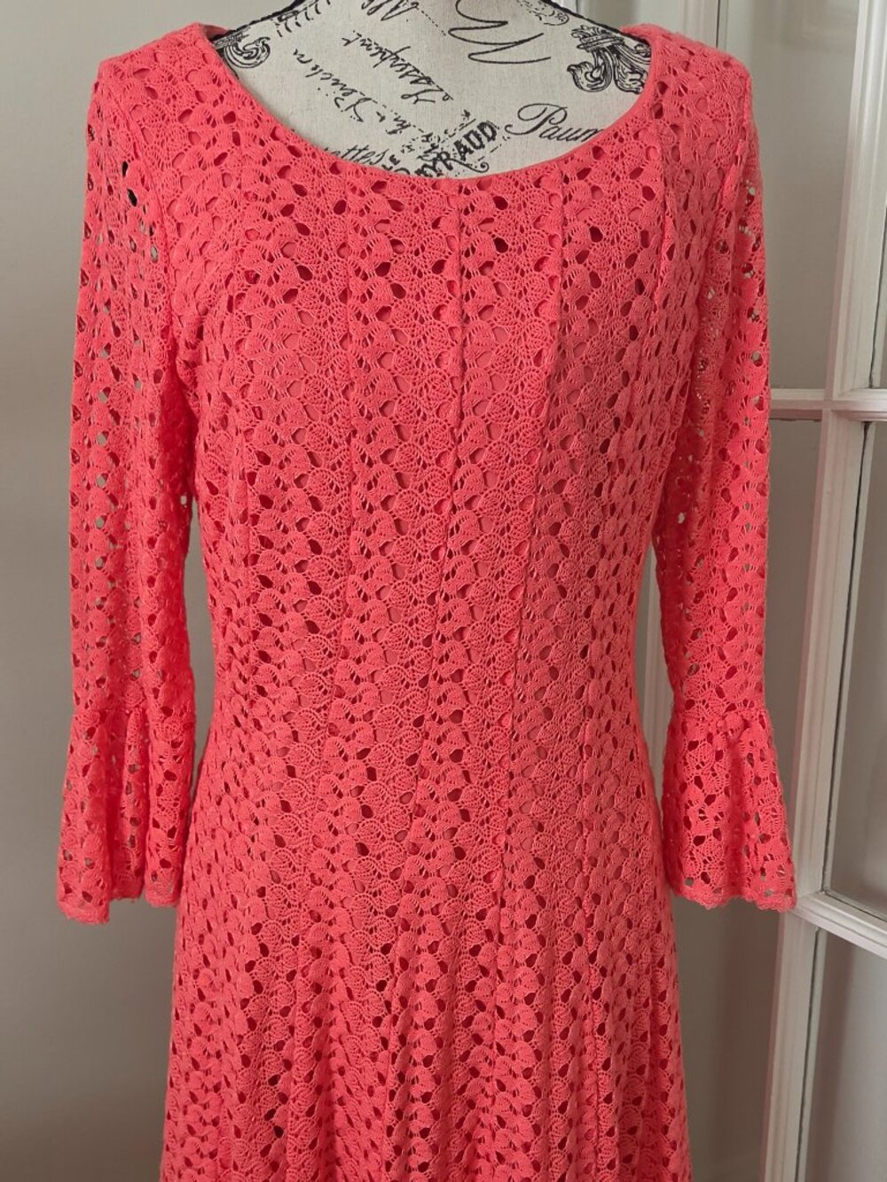 Chris McLaughlin Size 12 Coral Crochet Lace Fit & Flare Midi Dress Bell Sleeve